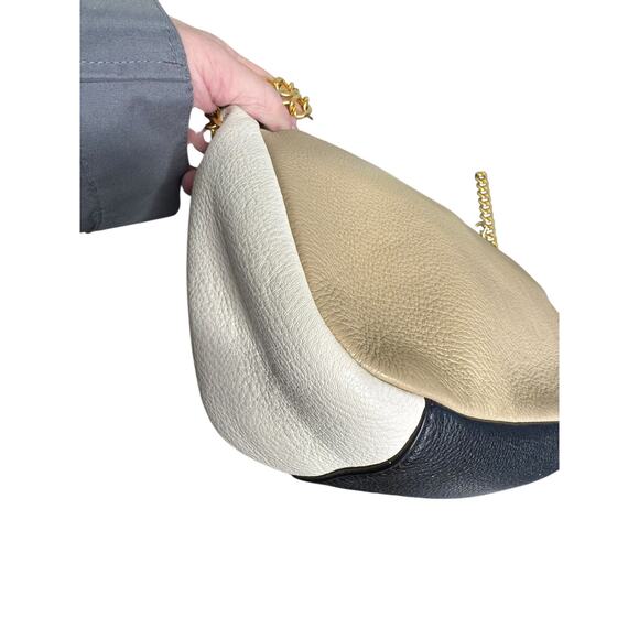 Tory Burch Chelsea Colorblock Converible Shoulder Bag in Beige/Black - Picture 15 of 16